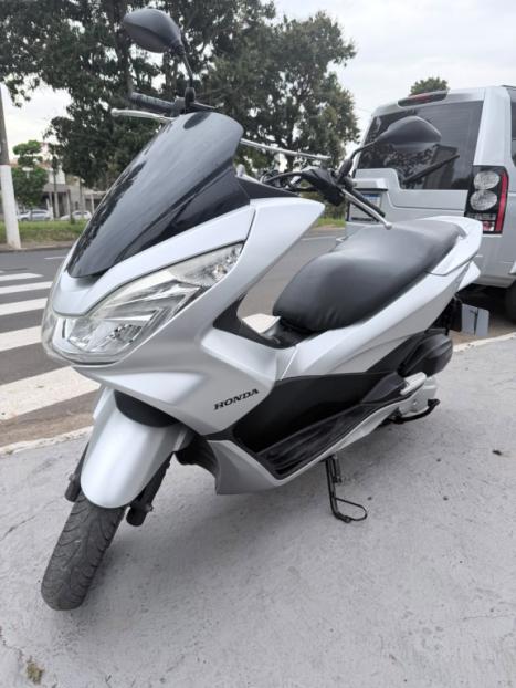 HONDA PCX 150 DLX, Foto 8