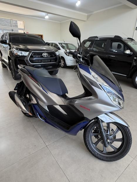 HONDA PCX 150 SPORT, Foto 2