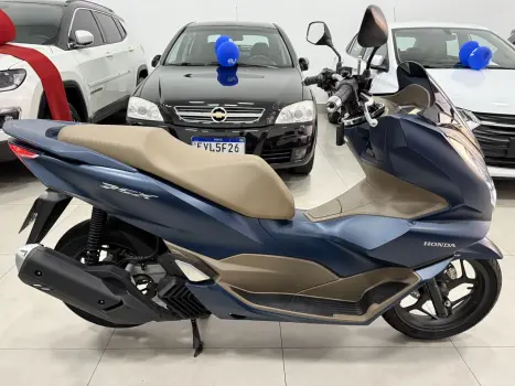 HONDA PCX 160 DLX ABS, Foto 4 HONDA PCX 160 DLX ABS, Foto 4