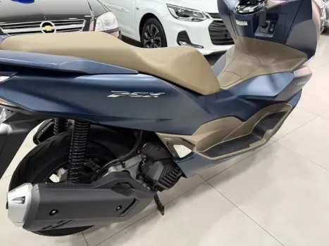 HONDA PCX 160 DLX ABS, Foto 5 HONDA PCX 160 DLX ABS, Foto 5