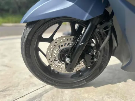 HONDA PCX 160 DLX ABS, Foto 3