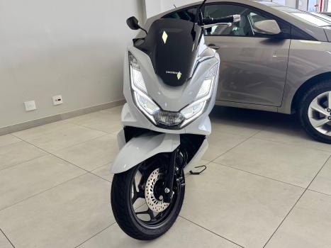 HONDA PCX 160 DLX ABS, Foto 2