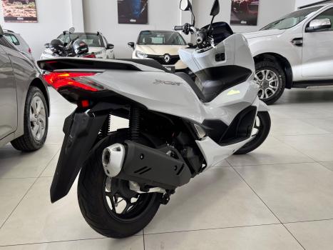 HONDA PCX 160 DLX ABS, Foto 3