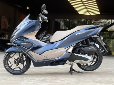 HONDA PCX 160 DLX ABS, Foto 2