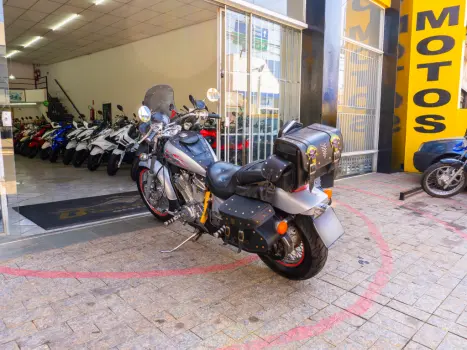 HONDA Shadow 600, Foto 4