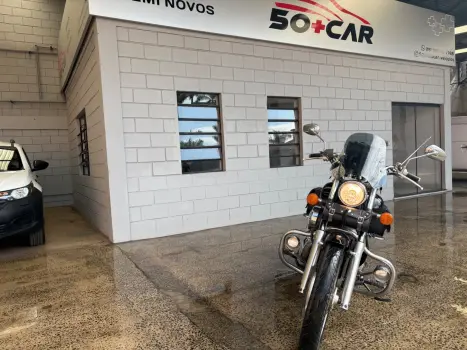HONDA Shadow 600, Foto 4