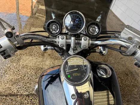 HONDA Shadow 600, Foto 10