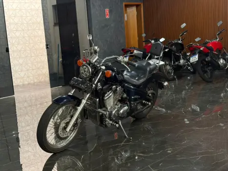 HONDA Shadow VT 600, Foto 1