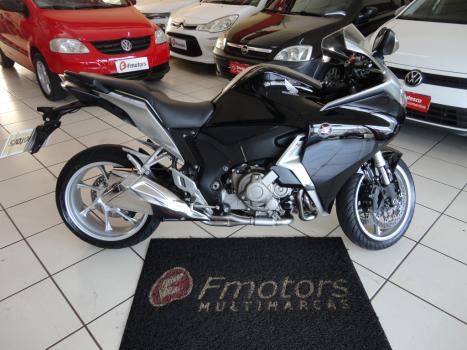 HONDA VFR 1200 F, Foto 2