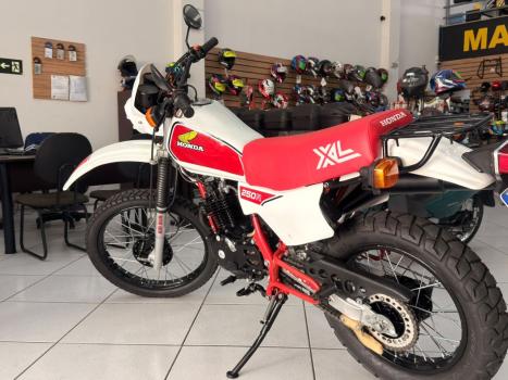 HONDA XL 250 R , Foto 3