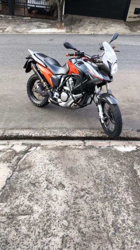 HONDA XL 700V Transalp ABS, Foto 4