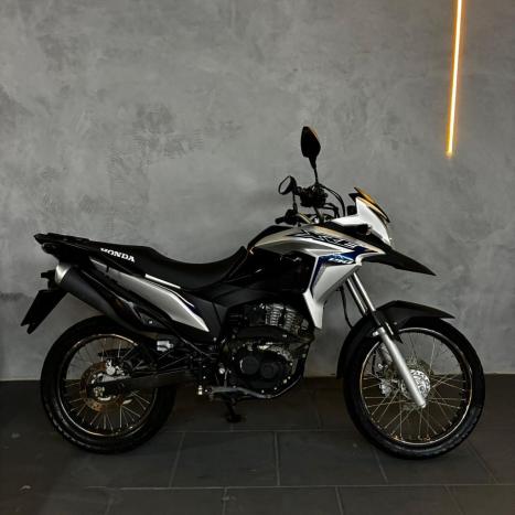 HONDA XRE 190 ABS, Foto 1