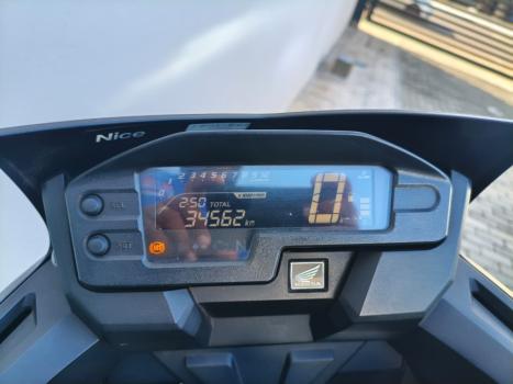 HONDA XRE 300 , Foto 2