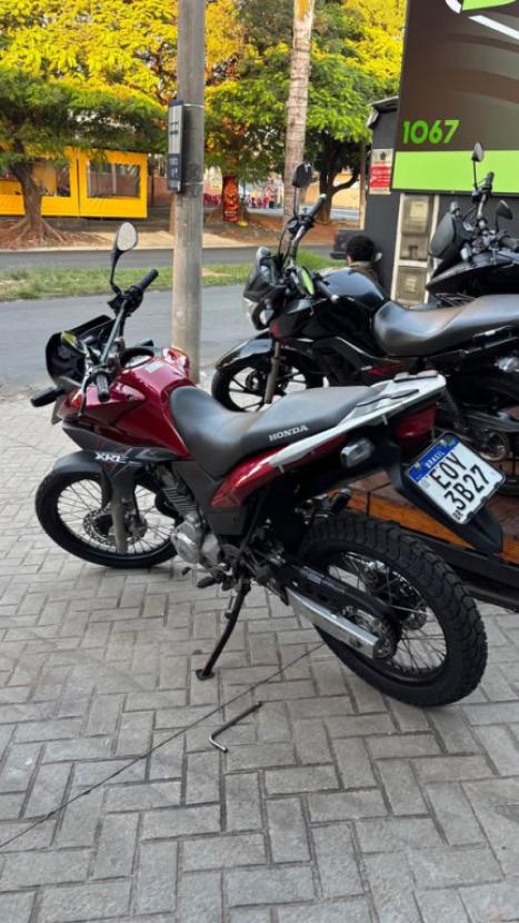 HONDA XRE 300 , Foto 2