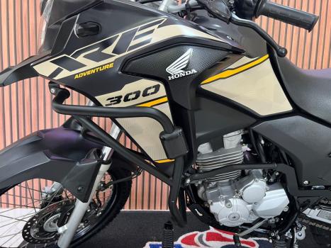 HONDA XRE 300 ABS, Foto 4