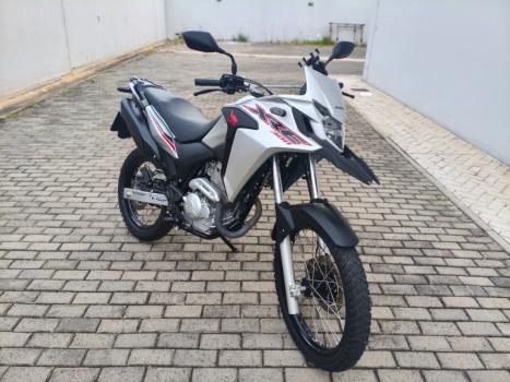 HONDA XRE 300 ABS, Foto 3