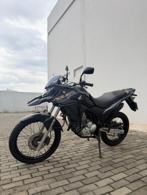 HONDA XRE 300 ABS, Foto 2