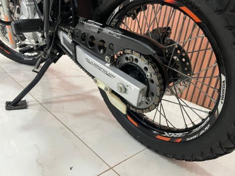 HONDA XRE 300 ABS, Foto 11