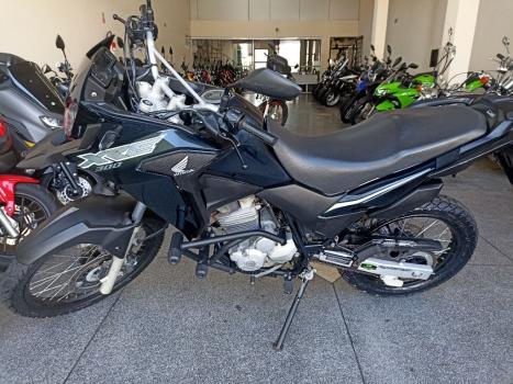 HONDA XRE 300 ABS, Foto 2