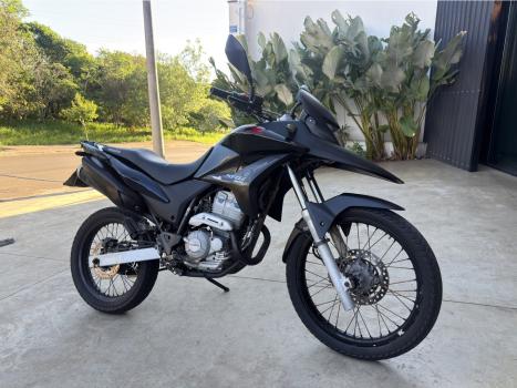 HONDA XRE 300 ABS, Foto 1