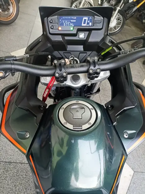 HONDA XRE 300 ADVENTURE, Foto 6