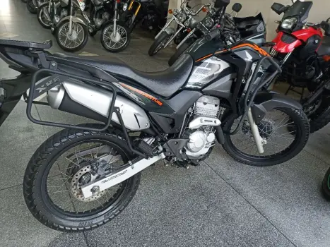 HONDA XRE 300 ADVENTURE, Foto 9