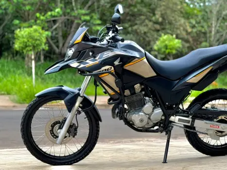 HONDA XRE 300 ADVENTURE, Foto 9