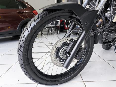 HONDA XRE 300 ADVENTURE, Foto 8