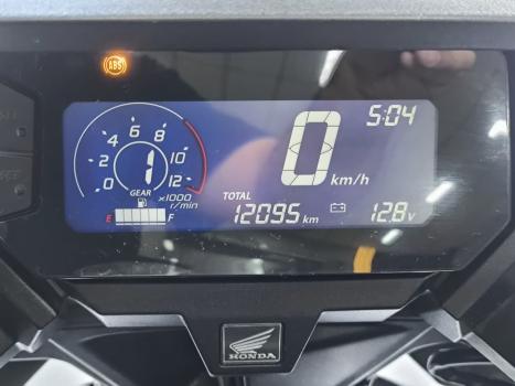 HONDA XRE 300 ADVENTURE, Foto 13