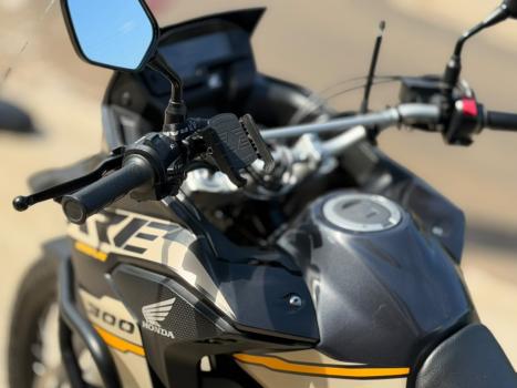 HONDA XRE 300 ADVENTURE, Foto 7