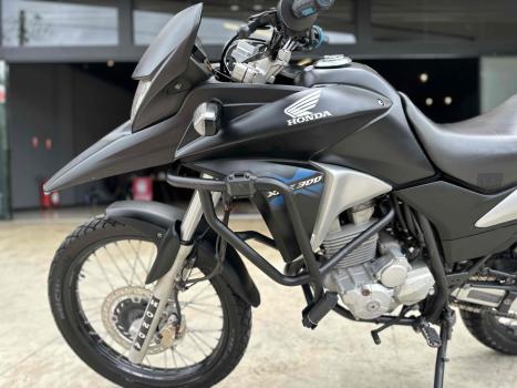 HONDA XRE 300 FLEX, Foto 7