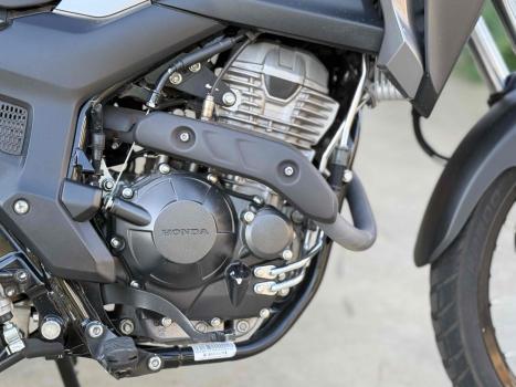 HONDA XRE 300 Sahara ADVENTURE, Foto 4