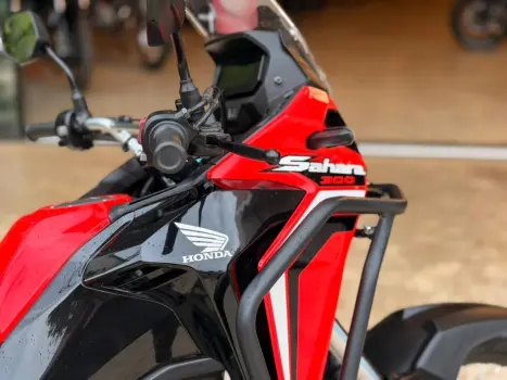 HONDA XRE 300 Sahara RALLYE, Foto 3