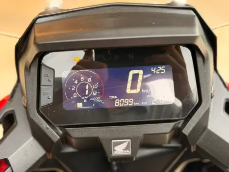 HONDA XRE 300 Sahara RALLYE, Foto 10