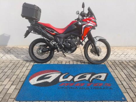HONDA XRE 300 Sahara RALLYE, Foto 2