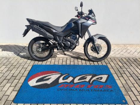 HONDA XRE 300 Sahara , Foto 1