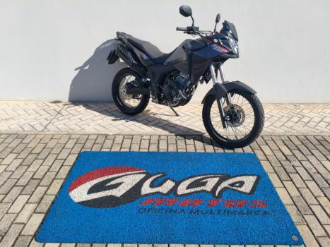HONDA XRE 300 Sahara , Foto 4