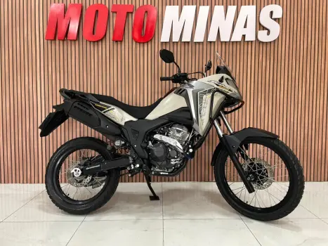 HONDA XRE 300 Sahara ADVENTURE, Foto 3