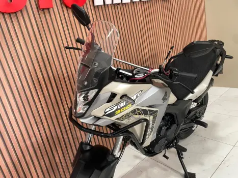 HONDA XRE 300 Sahara ADVENTURE, Foto 6