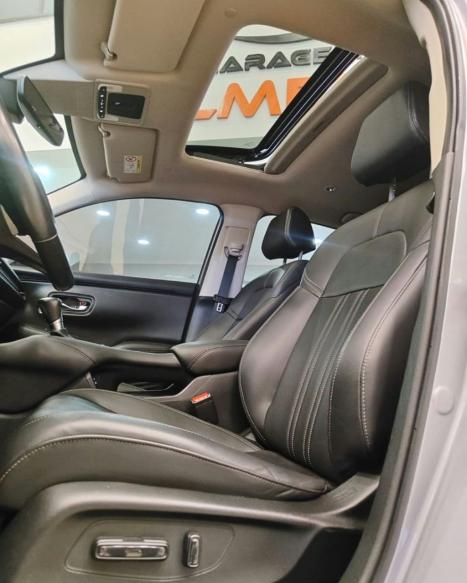 HONDA ZR-V 2.0 16V 4P i-VTEC TOURING AUTOMÁTICO CVT, Foto 9
