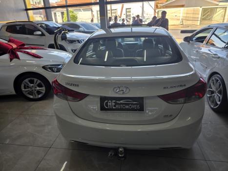 HYUNDAI Elantra 1.8 16V 4P, Foto 6 HYUNDAI Elantra 1.8 16V 4P, Foto 6