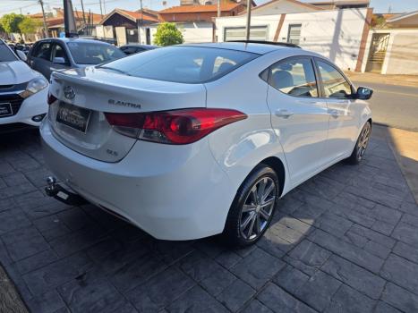 HYUNDAI Elantra 1.8 16V 4P, Foto 11 HYUNDAI Elantra 1.8 16V 4P, Foto 11