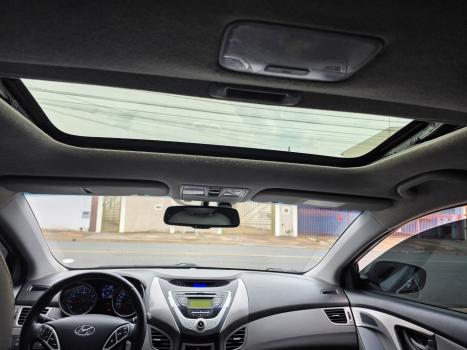 HYUNDAI Elantra 1.8 16V 4P, Foto 11