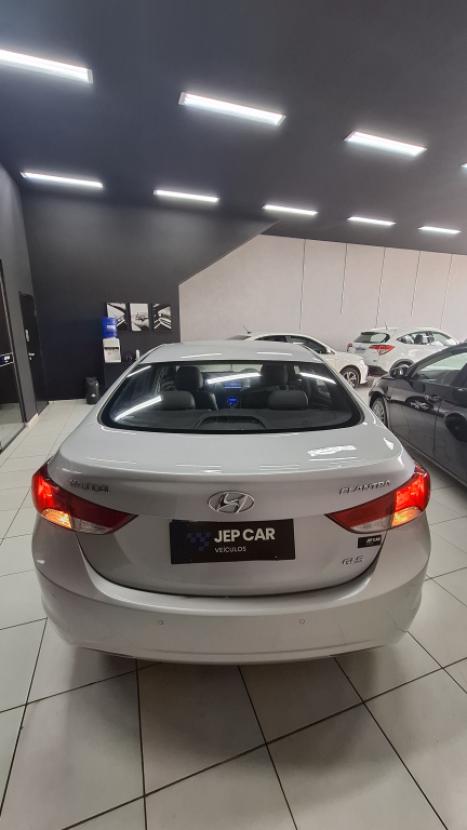 HYUNDAI Elantra 1.8 16V 4P GLS AUTOM�TICO, Foto 5