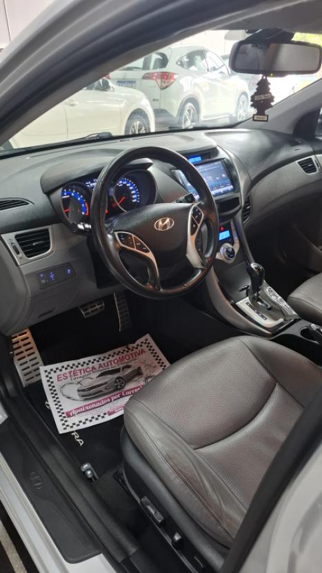 HYUNDAI Elantra 1.8 16V 4P GLS AUTOM�TICO, Foto 7