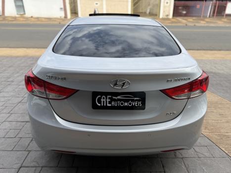 HYUNDAI Elantra 1.8 16V 4P, Foto 5