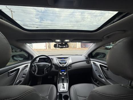 HYUNDAI Elantra 1.8 16V 4P, Foto 7