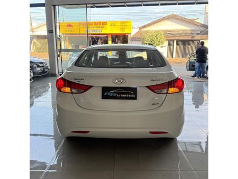 HYUNDAI Elantra 1.8 16V 4P, Foto 3