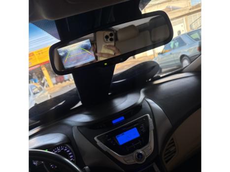 HYUNDAI Elantra 1.8 16V 4P, Foto 11