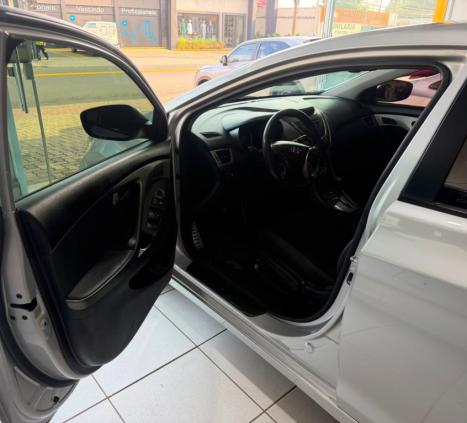 HYUNDAI Elantra 1.8 16V 4P GLS AUTOM�TICO, Foto 9